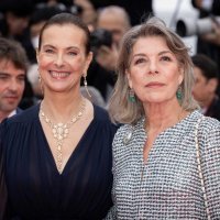 Monegaška princeza Caroline i Carole Bouquet