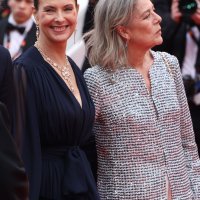 Monegaška princeza Caroline i Carole Bouquet