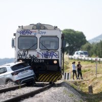 Vlak naletio na automobil kod Šibenika