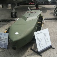 Projektil KEPD 350 Taurus na izložbi ILA 2006