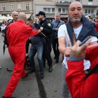 Bubnjari na Dolcu u Zagrebu isprovocirali glasnim sviranjem sudionike misnog slavlja