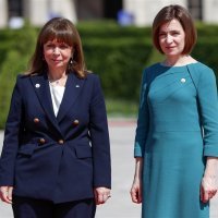 Katerina Sakellaropoulou i Maia Sandu