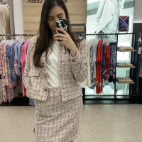 Tom Tailor sako 79,99 EUR (602,68 HRK), Tom Tailor suknja 59,99 EUR (451,99 HRK)