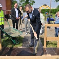 Gradonačelnik Tomašević položio kamen temeljac nove škole u Jakuševcu