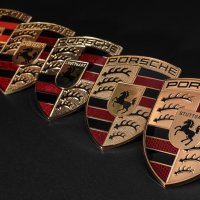Porsche modernizirao grb