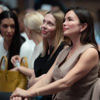 Severina na predavanju Gurudeva Sri Sri Ravi Shankara