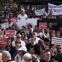 Beograd: Tisuće građana na ulicama na prosvjedu pod nazivom 'Srbija protiv nasilja'