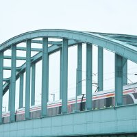 Vatrogasci spasili čovjeka koji je propao kroz tračnice na Željezničkom mostu u Zagrebu