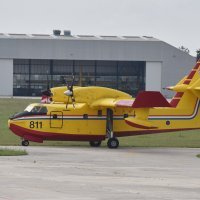 Avioni u zrakoplovnoj bazi u Zemuniku