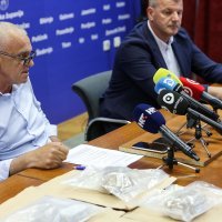 Zadar: Konferencija MUP-a o zapljeni kokaina, heroina i amfetamina