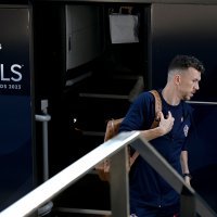 Dolazak hrvatske nogometne reprezentacije u hotel u Rotterdamu