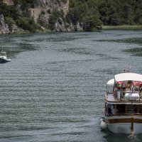 Tegljenje njemačkog broda iz Nacionalnog parka Krka