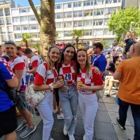 Hrvatska navijačice u Rotterdamu