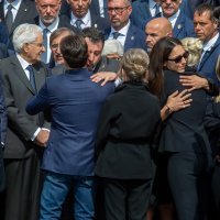 Sprovod Silvija Berlusconija