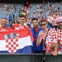 Hrvatski navijači na stadionu