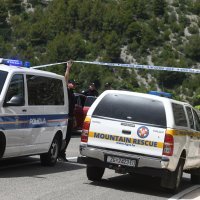 Policija u Pakovom Selu blokirala cestu prema mjestu pada mađarskog helikoptera