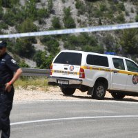 Policija u Pakovom Selu blokirala cestu prema mjestu pada mađarskog helikoptera