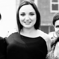 Na setu filma Brother, I cry sa glumicama Lauren Hill i Violet Rain