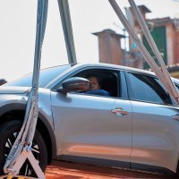 Šef Fiata 'zaronio' u bazen s bojom s novim 600e