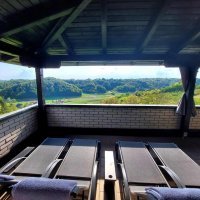 GREENHILLS Relax & Holiday House