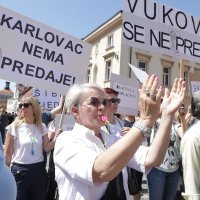 Prosvjed sindikata državnih službenika na Markovom trgu