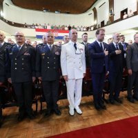 Banožić i Hranj na dodjeli diploma polaznicima vojnih škola