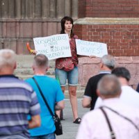 Žena se suprotstavila moliteljima u Osijeku