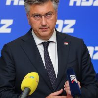 Premijer Andrej Plenković nakon sjednice HDZ-a