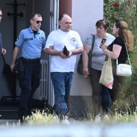 Privođenje muškarca kojeg se sumnjiči da je prijetio Plenkoviću