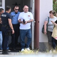 Privođenje muškarca kojeg se sumnjiči da je prijetio Plenkoviću