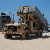 Lanser NMESIS koji ispaljuje projektile NSM