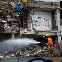 Nastavljeno je rušenje zgrade u Paromlinskoj ulici