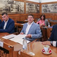 U Puli je održan radni sastanak s potpredsjednikom Vlade i ministrom Butkovićem i gradonačelnikom Pule Filipom Zoričićem