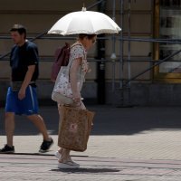 Građani i turisti u Zagrebu traže osvježenje od velikih vrućina