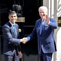 Biden se sastao sa Sunakom i kraljem