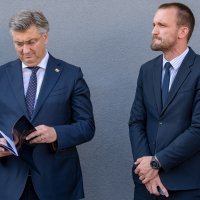 Zadar: Premijer Plenković sudjelovao na svečanosti primopredaje ključeva POS-ovih stanova