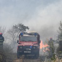 Grebaštica: Jak vjetar otežava gašenje požara