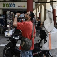 Grci zbog vrućine zatvorili Akropolu za posjetitelje