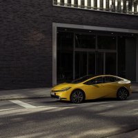 Toyota Prius Plug-in Hybrid 220