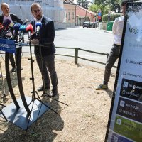 Zagreb: Tomašević i suradnici predstavili nove podzemne spremnike za otpad
