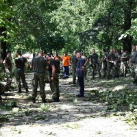 Vojnici pomažu u saniranju šteta u Slavonskom Brodu