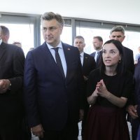 Nezadovoljni stočari u Otoku verbalno napali Plenkovića