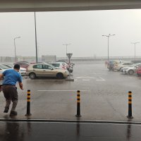 Novo nevrijeme praćeno jakom kišom zahvatilo Zagreb