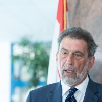 Ministar znanosti Radovan Fuchs dodijelio nagradu najboljim maturantima