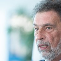 Ministar znanosti Radovan Fuchs dodijelio nagradu najboljim maturantima