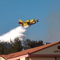 Protupožarni kanaderi u Grčkoj