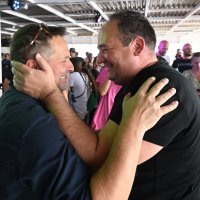 Koncert na trajektu za Velu Luku u čast Olivera