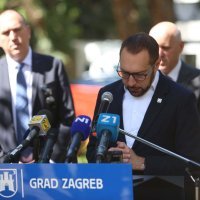 Izjave za medije nakon obilaska radova na obnovi Bolnice za plućne bolesti