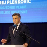 Članovi Vlade na konferenciji o turizmu