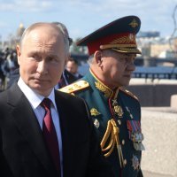 Putin na mornaričkoj smotri